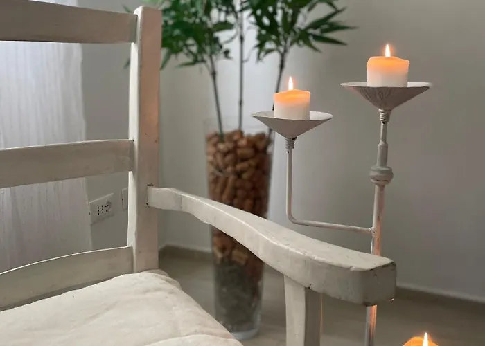 Rossena Tranquillo Appartamento, Con Giardino, Vicino Al Centro Ed All'ospedale Santa Maria Nuova Smn * Reggio nell'Emilia