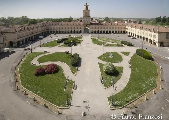 Apartament Rossena Tranquillo Appartamento, Con Giardino, Vicino Al Centro Ed All'ospedale Santa Maria Nuova Smn Reggio nell'Emilia