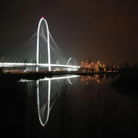 Rossena Tranquillo Appartamento, Con Giardino, Vicino Al Centro Ed All'ospedale Santa Maria Nuova Smn Lejlighed