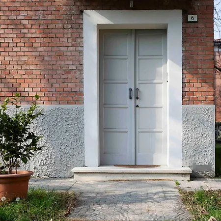 Lejlighed Rossena Tranquillo Appartamento, Con Giardino, Vicino Al Centro Ed All'ospedale Santa Maria Nuova Smn *