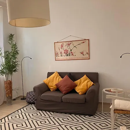 Rossena Tranquillo Appartamento, Con Giardino, Vicino Al Centro Ed All'ospedale Santa Maria Nuova Smn Apartament *