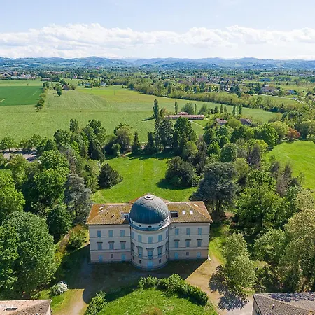 Rossena Tranquillo Appartamento, Con Giardino, Vicino Al Centro Ed All'ospedale Santa Maria Nuova Smn * Reggio Emilia