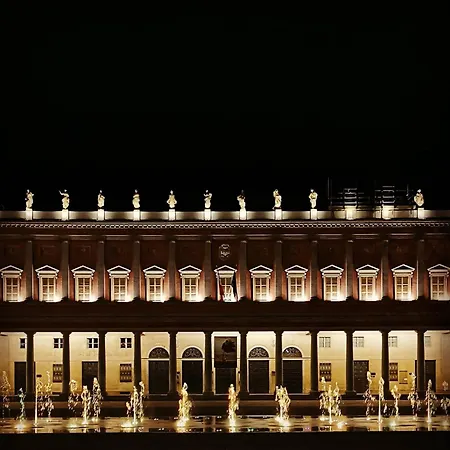 Rossena Tranquillo Appartamento, Con Giardino, Vicino Al Centro Ed All'ospedale Santa Maria Nuova Smn