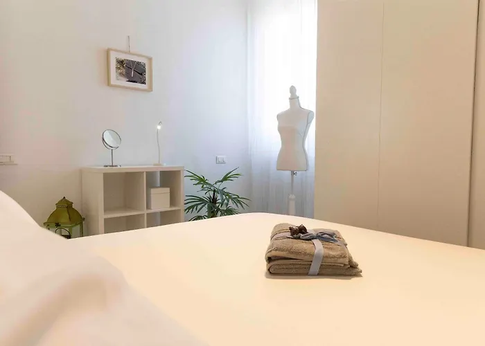 Rossena Tranquillo Appartamento, Con Giardino, Vicino Al Centro Ed All'ospedale Santa Maria Nuova Smn *