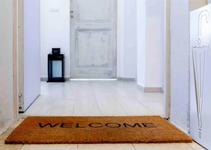 Rossena Tranquillo Appartamento, Con Giardino, Vicino Al Centro Ed All'ospedale Santa Maria Nuova Smn Appartamento *