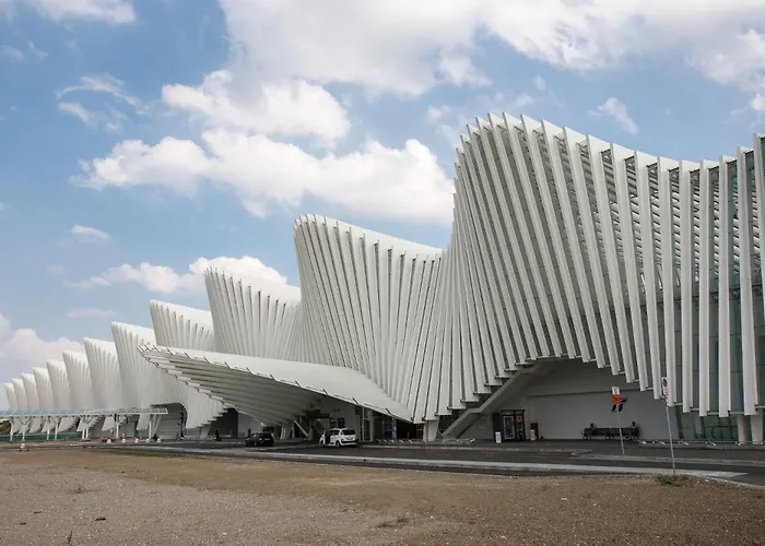 Rossena Tranquillo Appartamento, Con Giardino, Vicino Al Centro Ed All'ospedale Santa Maria Nuova Smn Apartment Reggio nell'Emilia