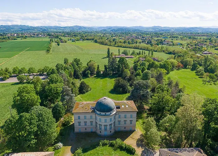 Rossena Tranquillo Appartamento, Con Giardino, Vicino Al Centro Ed All'ospedale Santa Maria Nuova Smn * Reggio nell'Emilia