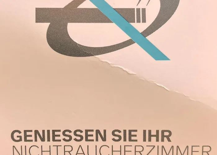 Apartment Rossena Tranquillo Appartamento, Con Giardino, Vicino Al Centro Ed All'ospedale Santa Maria Nuova Smn