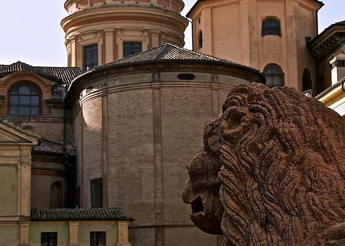 Rossena Tranquillo Appartamento, Con Giardino, Vicino Al Centro Ed All'ospedale Santa Maria Nuova Smn Appartamento